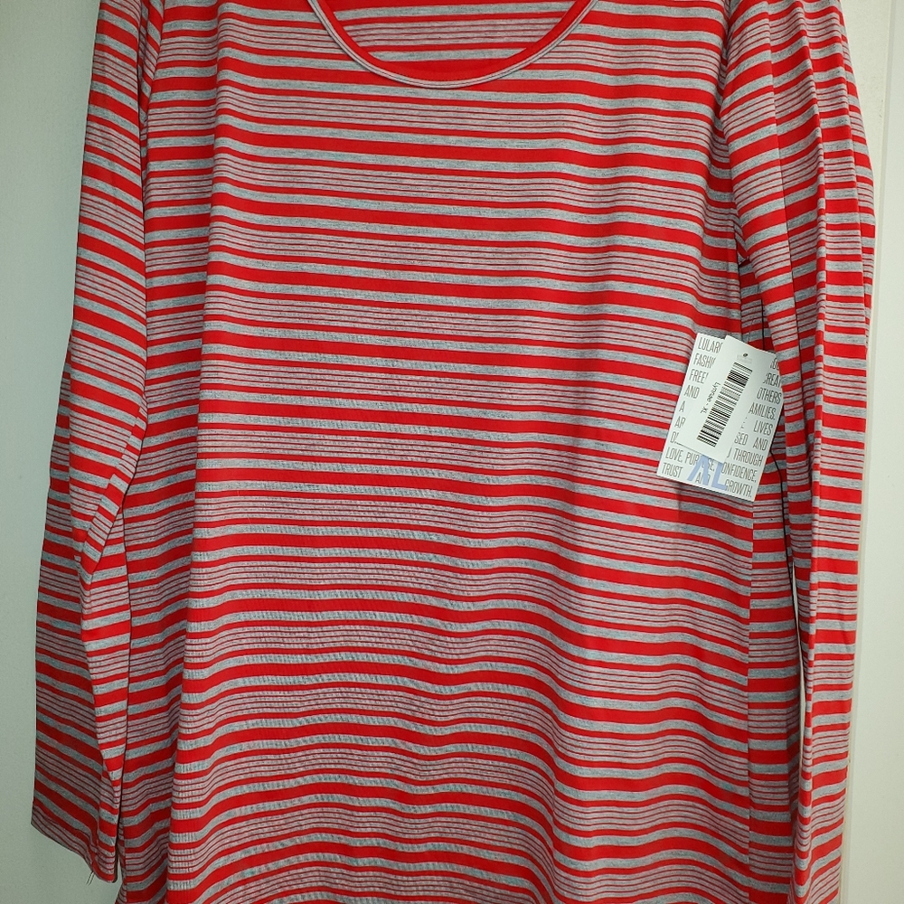 XL Lynnae from Lularoe NWT